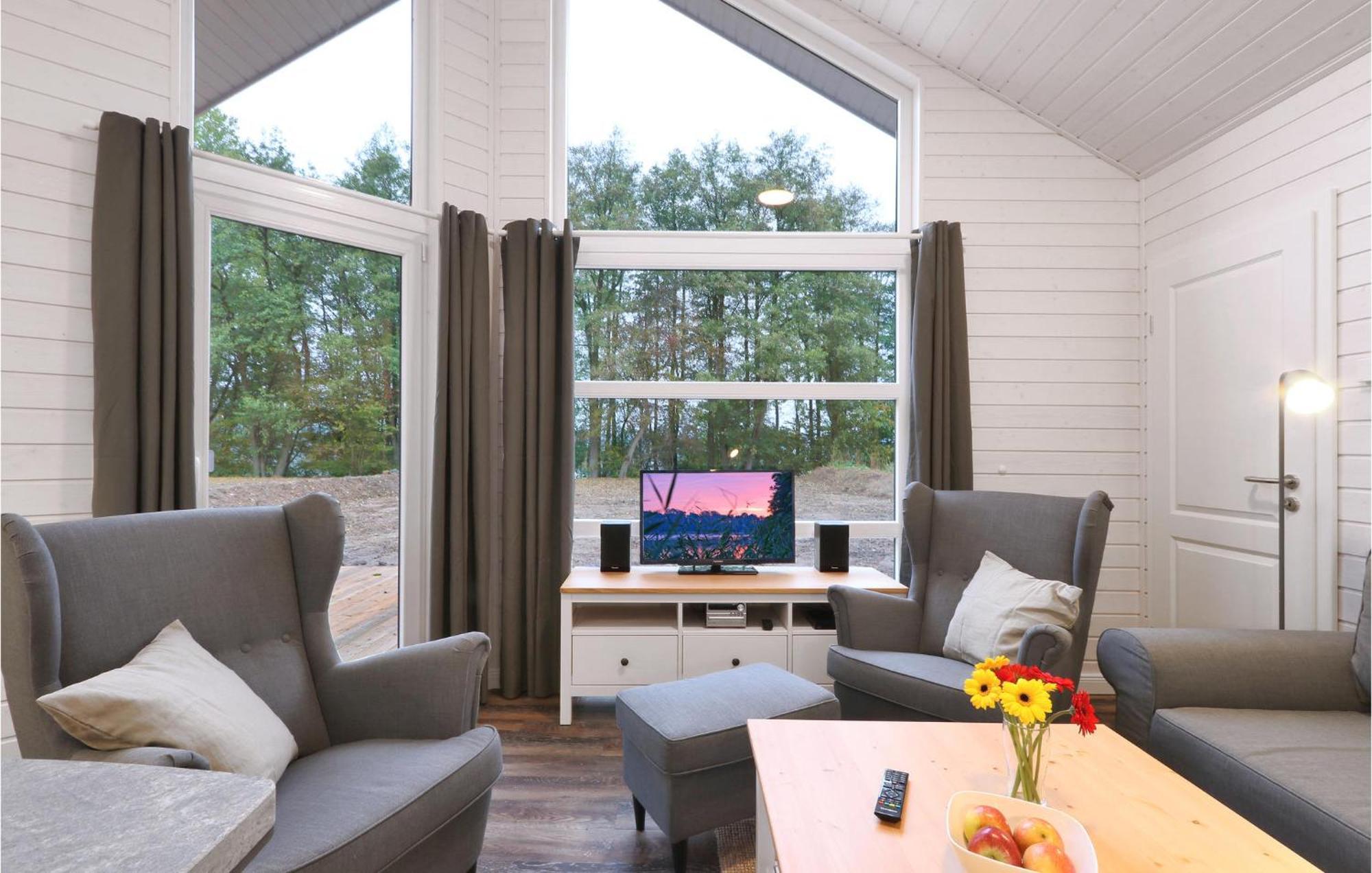 3 Bedroom Stunning Home In Krems Ii-Warderbrueck Gols Exterior foto